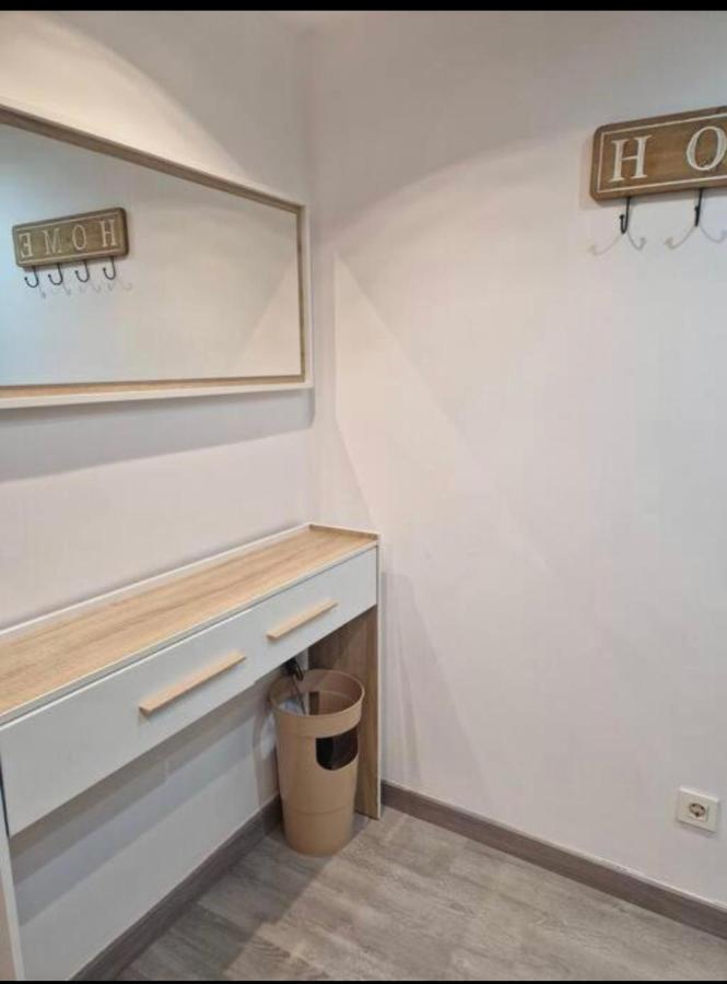 Apartamento Con Terraza Y Parking Gijón Zimmer foto